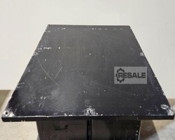 Maschine: FANUC  Roboter-Podest  Höhe 700 mm