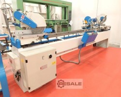 Maschine: OMGA TR 2B NC Doppelgehrungssägen