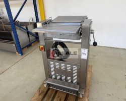 Maschine: MAJA EVM 437 Entvliesmaschinen