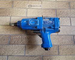 Maschine: D+E RAMI Yokota MI3800PR