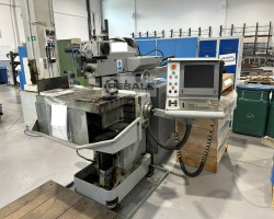 Maschine: DECKEL FP 4 MA CNC Fräsmaschinen