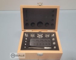 Maschine: ZWIEBEL poids E2 Schachtel mit 12 Gewichten von 1 g bis 500 g