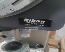Maschine: NIKON V-12 Profilprojektor