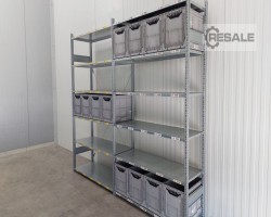 Maschine: SSI SCHäFER R3000 KISTENR Regallänge: 3,29 lfm. Fachbodenregale