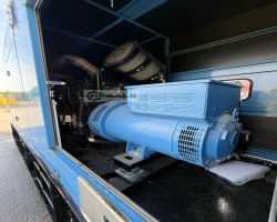 Maschine: SDMO V350C2 Dieselgeneratoren