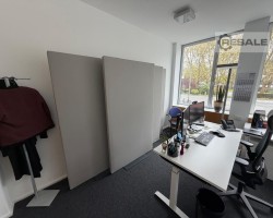 Maschine:   Trennwand Stoff / Akustikwand