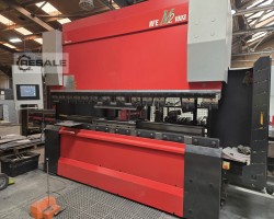 Maschine: AMADA HFE M2 1003 CNC Abkantpressen