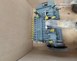 Maschine: M.A.N.  / BOSCH IJY69-038 12 Zylinder M.A.N. Dieseleinspritzpumpe Diesel 12 Zylinder