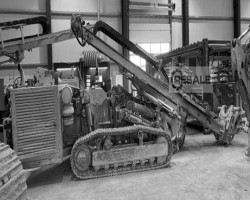 Maschine: KLEMM KR806-3F Bohrgeräte vertikal