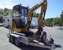 Maschine: CATERPILLAR 301.7D with Anhänger Minibagger