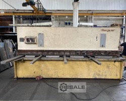 Maschine: BEYELER CP 4100x10 Blechscheren