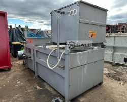 Maschine: LUDDEN AND MENNEKES STV1000 Presscontainer
