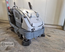 Maschine: NILFISK CS 7000 Scheuersaugmaschine