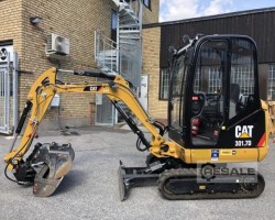 Maschine: CATERPILLAR 301.7D +3 Stück Grabenlöeffel Minibagger