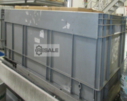 Maschine:  1,19m x 610 x 420mm Eurostapelbehälter
