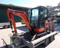 Maschine: KUBOTA KX 018-4 with Anhänger Minibagger