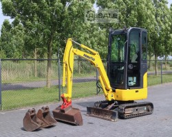 Maschine: KOMATSU PC16R-3HS Minibagger