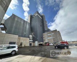 Maschine: SIEMENS - AHLSTROM CFB 100 kg/s 137bar 535ºC Dampfkesselkraftwerk mit 240 MW CFB - 88 MVAe