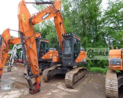 Maschine: DOOSAN CRAWLER EXCAVATOR DX 235 LC-5 Kettenbagger