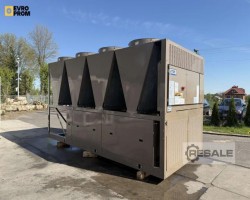 Maschine: YORK YLAA0517HE 520.6 KW Chiller