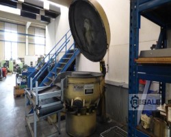 Maschine: RÖSLER RM 600 Gleitschleifmaschinen