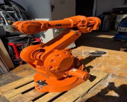 Maschine: ABB ROBOTICS RB 2400/16 IRC5 M2004 Industrieroboter