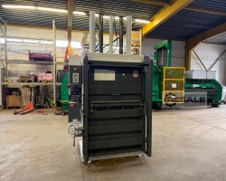 Maschine: HSM V-Press 860 Plus Ballenpressen