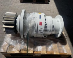 Maschine: BONFIGLIOLI 711T3WFXTFXS009A245P200TLC Getriebemotoren