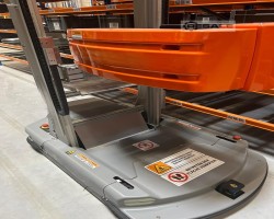 Maschine: HAI ROBOTICS HAIPick A42-G Lagerroboter