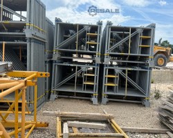 Maschine: DOKA Staxo 