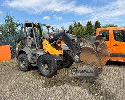 Maschine: MECALAC/AHLMANN AS 900 - all wheel Schwenklader