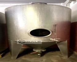 Maschine: U u Gärtank für Rotwein mit Rührwerk
