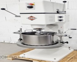 Maschine: REGO SM 3 Rührmaschinen