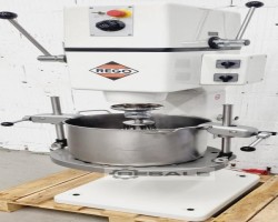 Maschine: REGO SM 2 Rührmaschinen