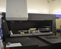 Maschine: WERTH Video Check Messmaschinen