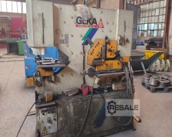 Maschine: GEKA HYDRACROP 110 SD Profilstahlschere
