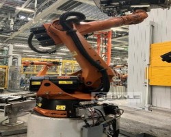 Maschine: KUKA KR 240 L210-2 2000 Industrieroboter