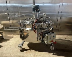 Maschine:  Inhalt 250Liter Prozessbehälter
