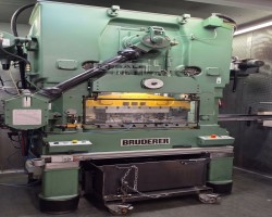Maschine: BRUDERER BSTA 50 UL Schnelläuferpressen