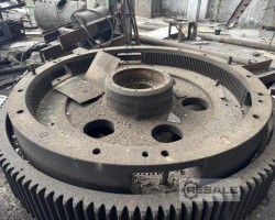 Maschine: TMP K8544 2500t Kronenkupplung für die Heißstanzpresse