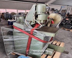 Maschine: HANG 111 Papierbohrmaschinen