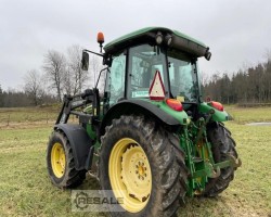 Maschine: JOHN DEERE 5820 Traktor Ackerschlepper