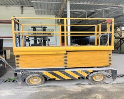 Maschine: MOBILE HYDRAULIC SCISSOR u 