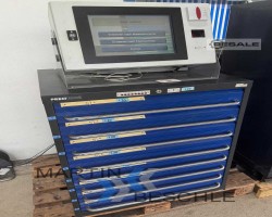 Maschine: PRECITOOL mit Touchcomputer Werkzeugschränke