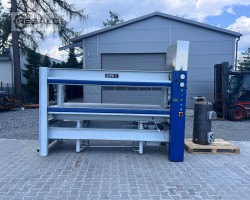 Maschine: SIPA 2500×1280 Furnierpressen