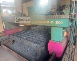 Maschine: SATRONIK D300 Plasmaschneidmaschinen