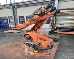 Maschine: KUKA KR210 Roboter ungenutzt