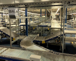 Maschine: SSI SCHäFER Fördertechnik, Packstraß Fördertechnikanlage, Packstraße
