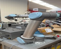 Maschine: COBOT UNIVERSAL UR10 Industrieroboter