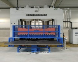 Maschine: DIEFFENBACHER PHP 800 Hydraulische Pressen
